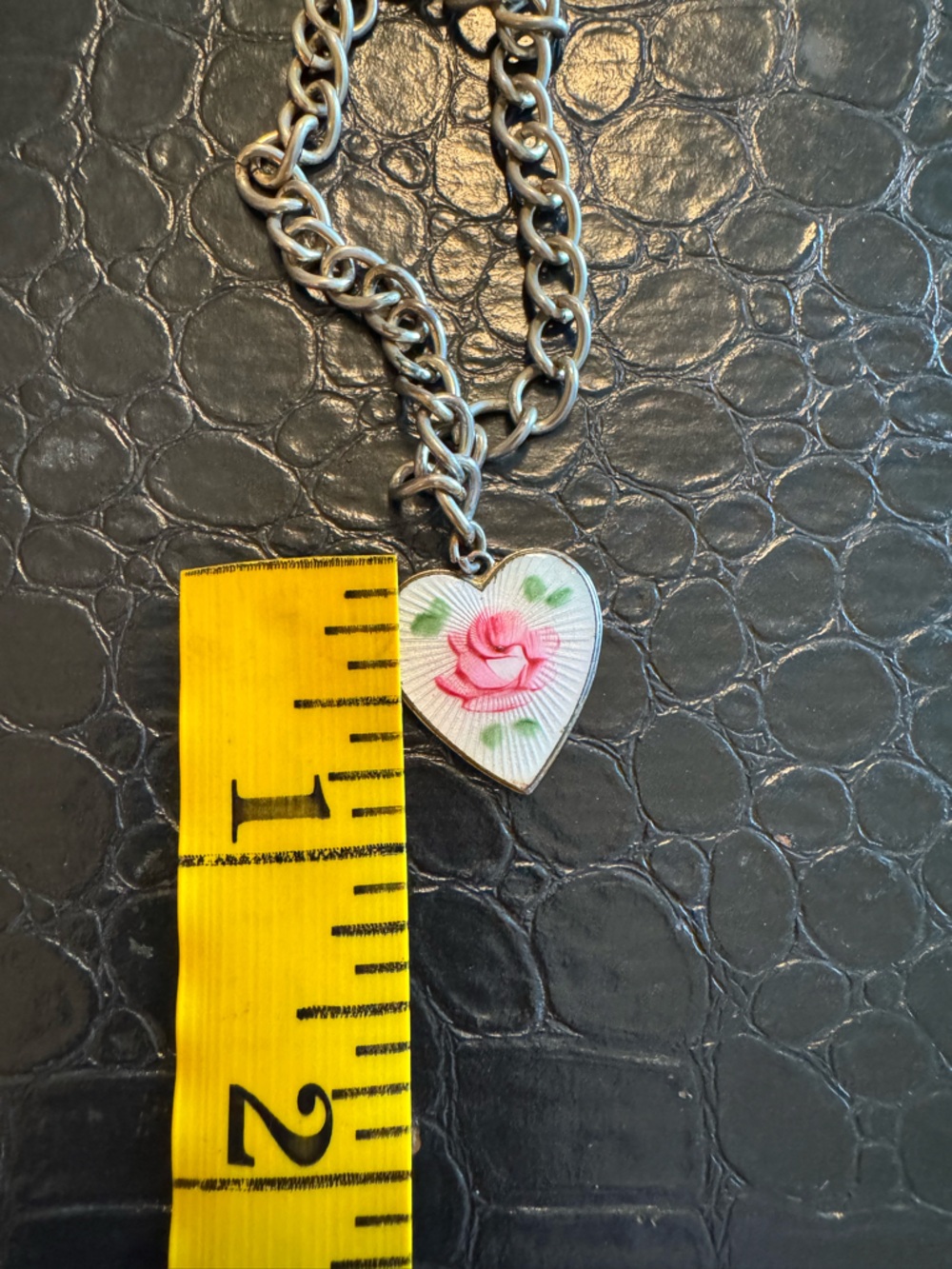 Bundle 3 for $10 Vintage Heart Pendant gold toned bracelet with Pink Rose Enamel - Picture 4 of 5